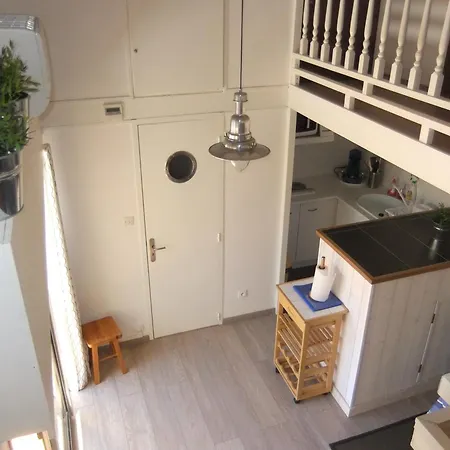 公寓 Duplex *